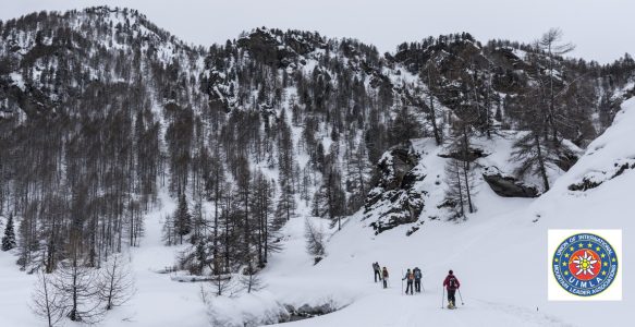 Escursioni “collettive” a calendario con racchette da neve